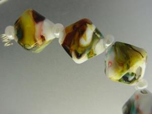 Detail Image for art BG Morrow LAMPWORK Handmade Glass Art 19 Beads D106 SRA 