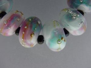 Detail Image for art BG Morrow LAMPWORK Handmade 14-15mm Glass 10 Beads D325