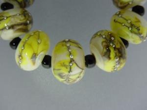 Detail Image for art BG Morrow LAMPWORK Handmade 13-14mm Glass 9 Beads D357  