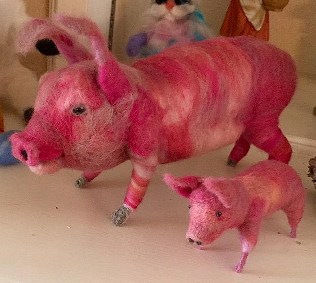 Art: Needle Felted Mama Pig and Piglet by Artist Ulrike 'Ricky' Martin