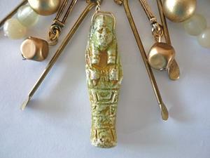 Detail Image for art MUMMY NECKLACE MODELED Detail Image for art MUMMY NECKLACE MODELED